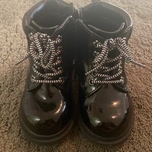 Toddler boots